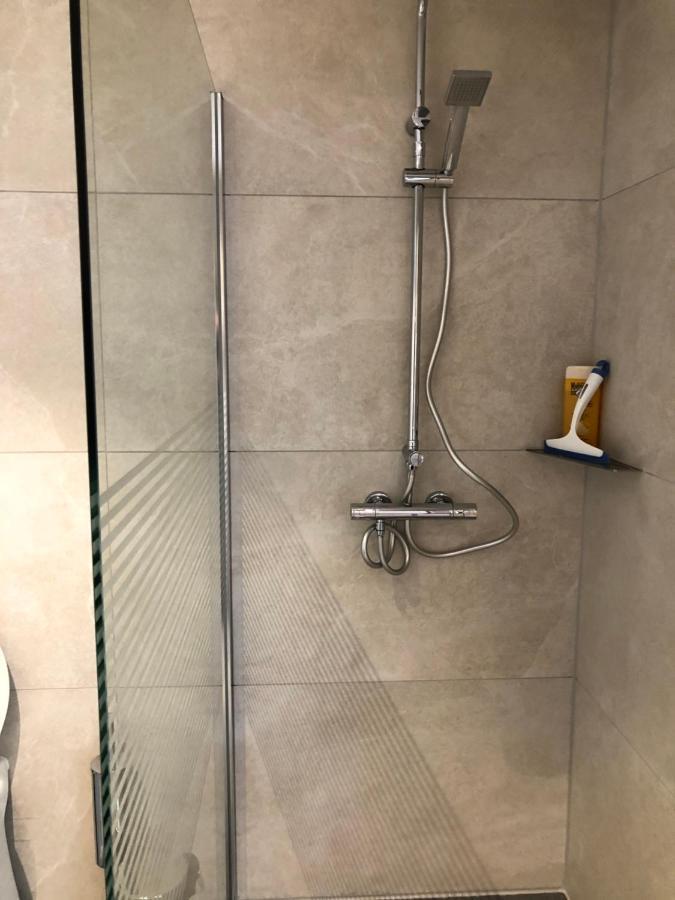 Chambres D'Hotes Les Grisons 乌伊埃 外观 照片